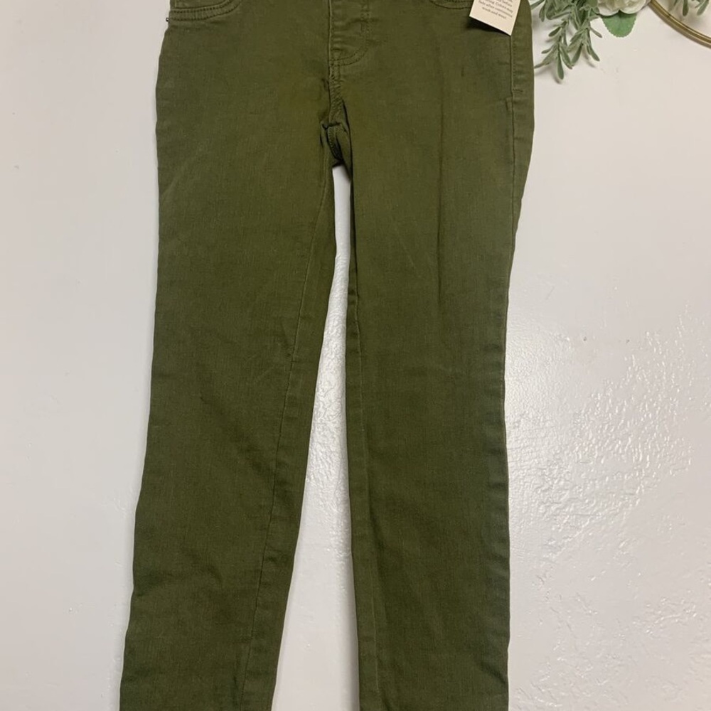 Girls Olive Green Jeggings - Size 12 super stretch💚